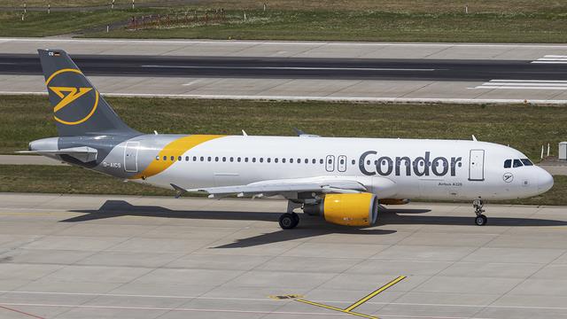 D-AICS:Airbus A320-200:Condor Airlines